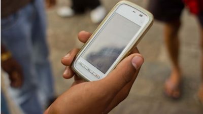 cell_phones_in_school